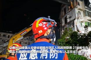 卢宁本场数据：5次成功扑救，评分7.9分仅次于贝林厄姆